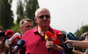 Šešelju zamrznuto 187.000 dolara jer se nalazi na crnoj listi SAD